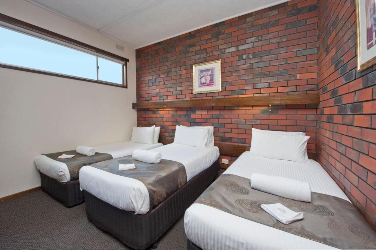 Hi Way Eight Motor Inn Столл Екстер'єр фото